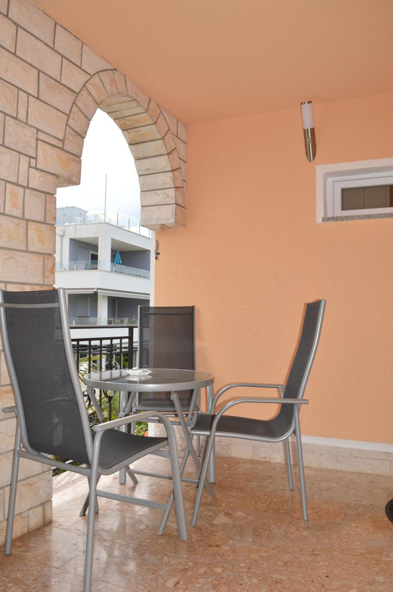 Apartments Kivi Novigrad Istria Extérieur photo